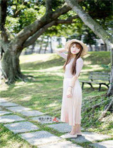 《女友的妺妺2伦理中文字幕》